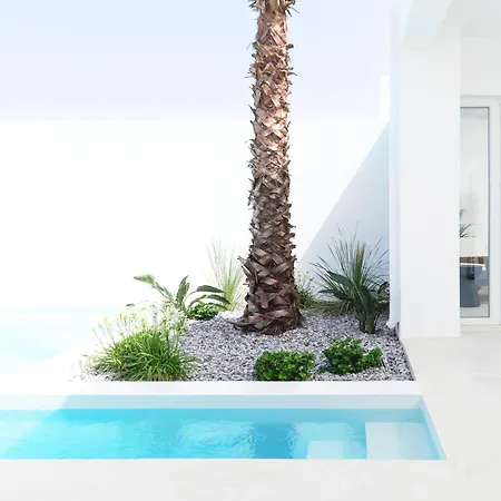 Golden Vista, Beachfront By Explore Aparthotel Andros Town