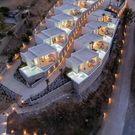 Aparthotel Golden Vista, Beachfront By Explore Andros Town