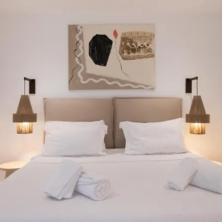 Golden Vista, Beachfront By Explore