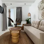 Golden Vista, Beachfront By Explore Aparthotel