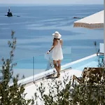 Aparthotel Golden Vista, Beachfront By Explore