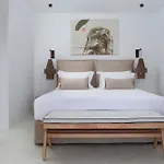 Aparthotel Golden Vista, Beachfront By Explore 4*