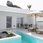 Golden Vista, Beachfront By Explore Aparthotel