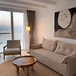 Golden Vista, Beachfront By Explore Aparthotel 4*