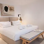 Aparthotel Golden Vista, Beachfront By Explore