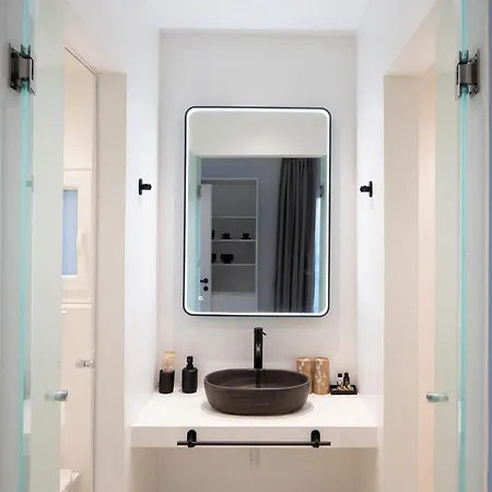 Aparthotel Golden Vista, Beachfront By Explore