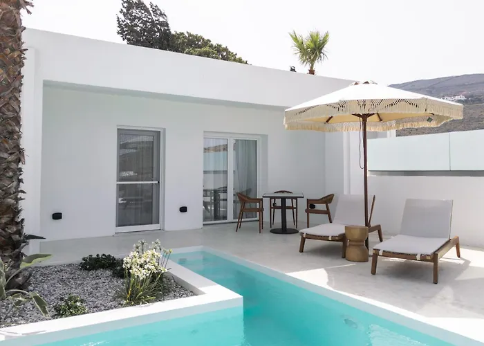 Golden Vista, Beachfront By Explore Lägenhetshotell